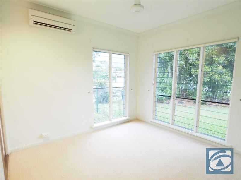 2 Greenock Way, Brinsmead QLD 4870