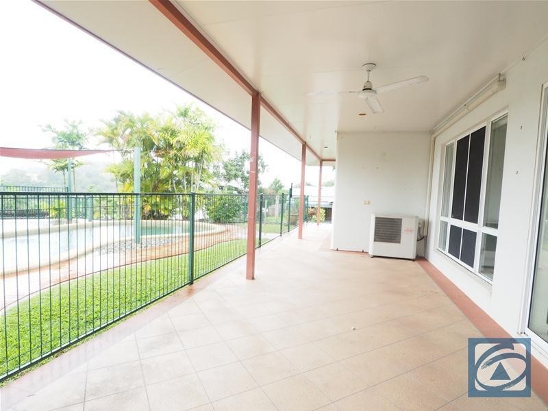 2 Greenock Way, Brinsmead QLD 4870