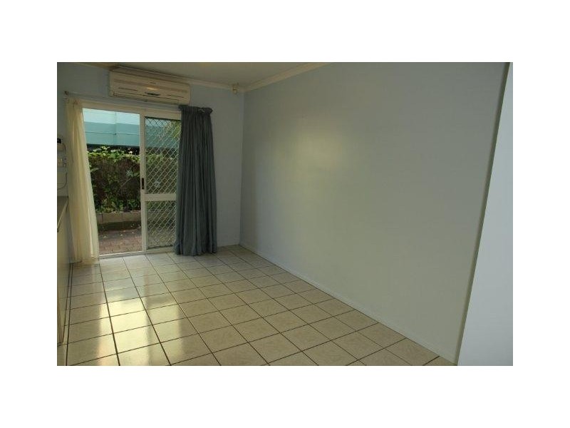 1/33 Balaclava Road, Earlville QLD 4870