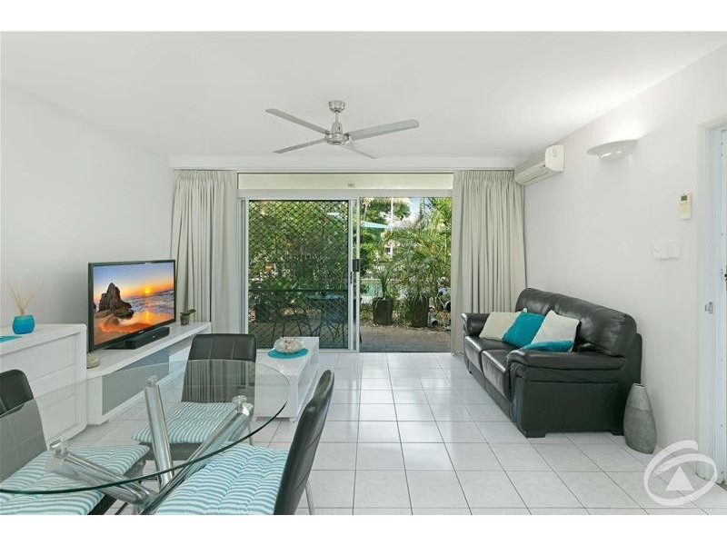 12/1-19 Poinciana Street, Holloways Beach QLD 4878