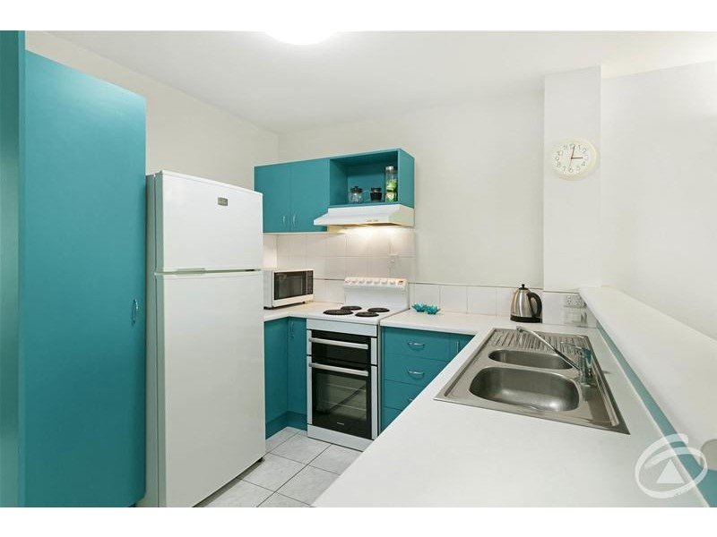 12/1-19 Poinciana Street, Holloways Beach QLD 4878