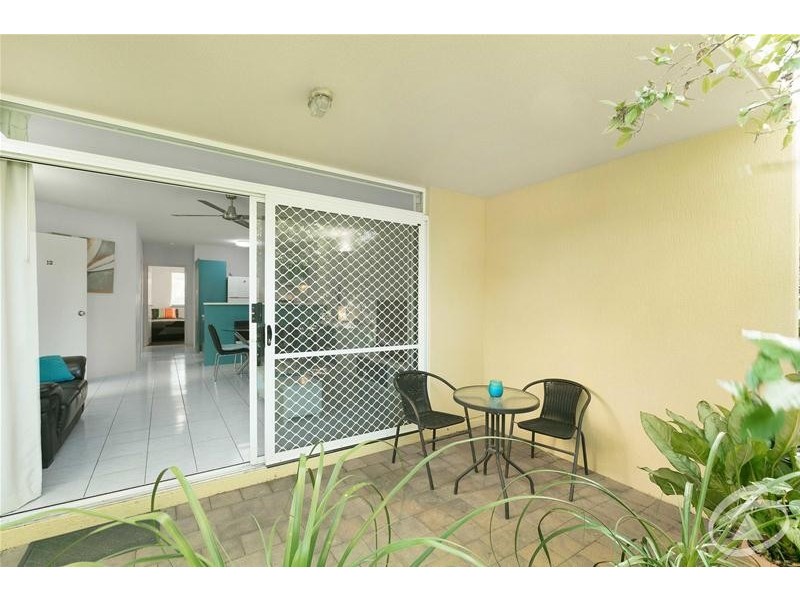 12/1-19 Poinciana Street, Holloways Beach QLD 4878