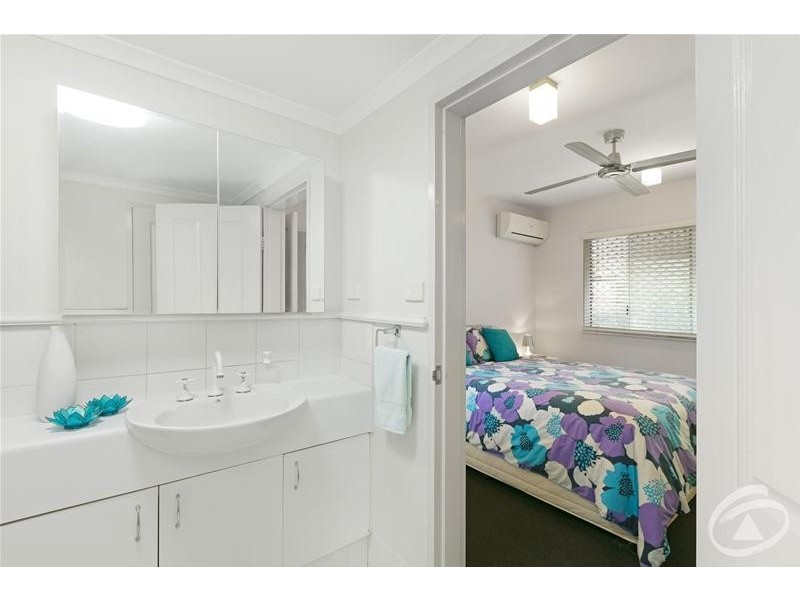 12/1-19 Poinciana Street, Holloways Beach QLD 4878