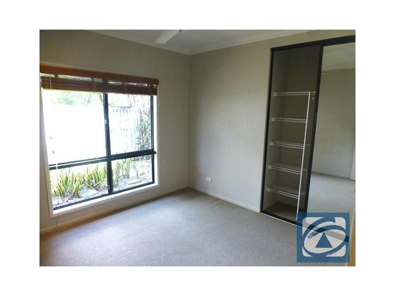 2 Ben Bolt Close, Redlynch QLD 4870