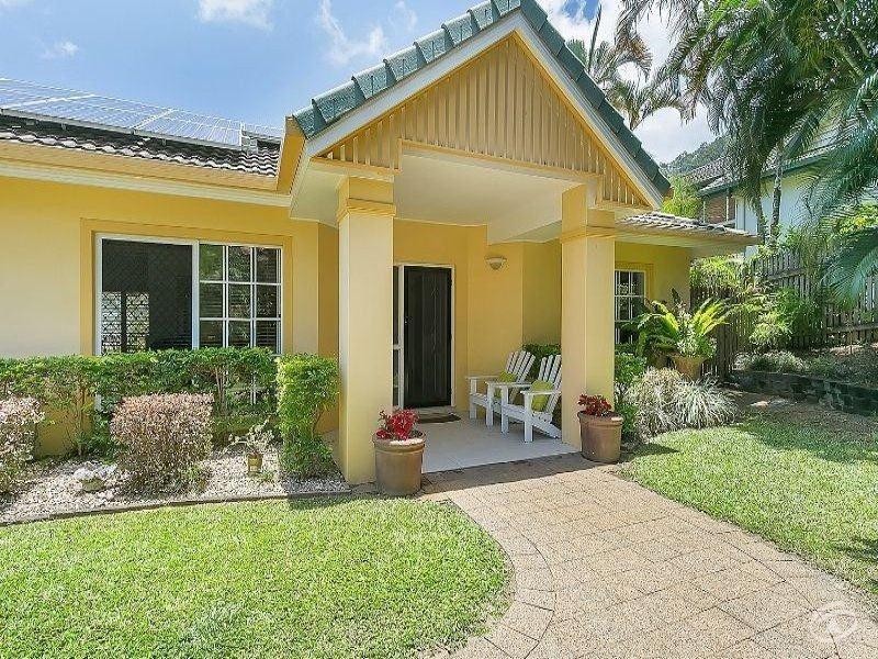 37 Summer Hill Drive, Mooroobool QLD 4870