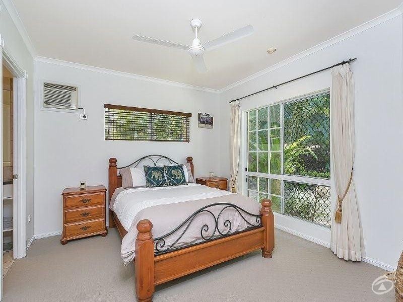 37 Summer Hill Drive, Mooroobool QLD 4870