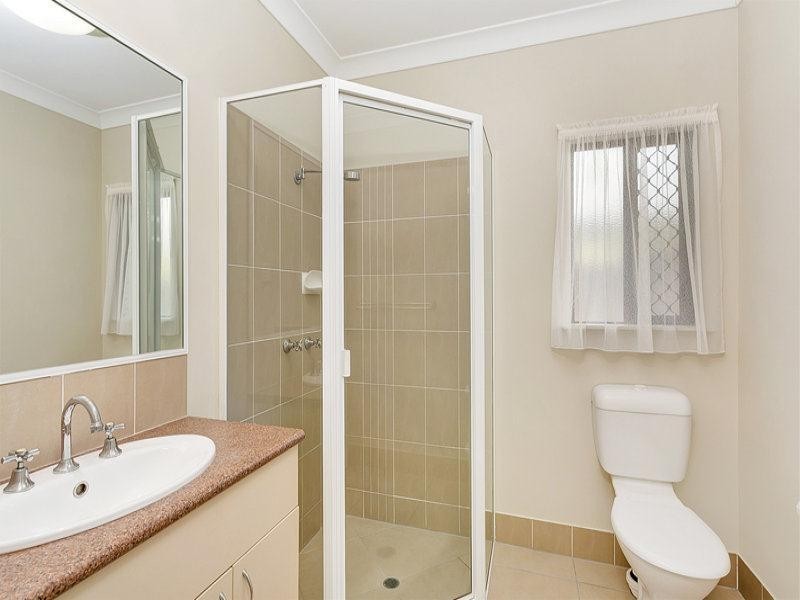 18 Mia  Street, Kewarra Beach QLD 4879