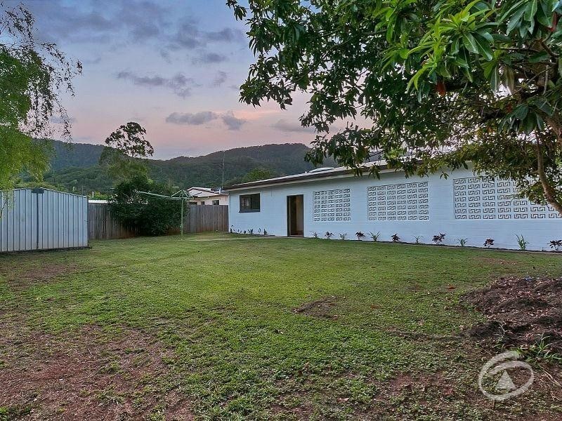 32 Wirrah Street, Bayview Heights QLD 4868