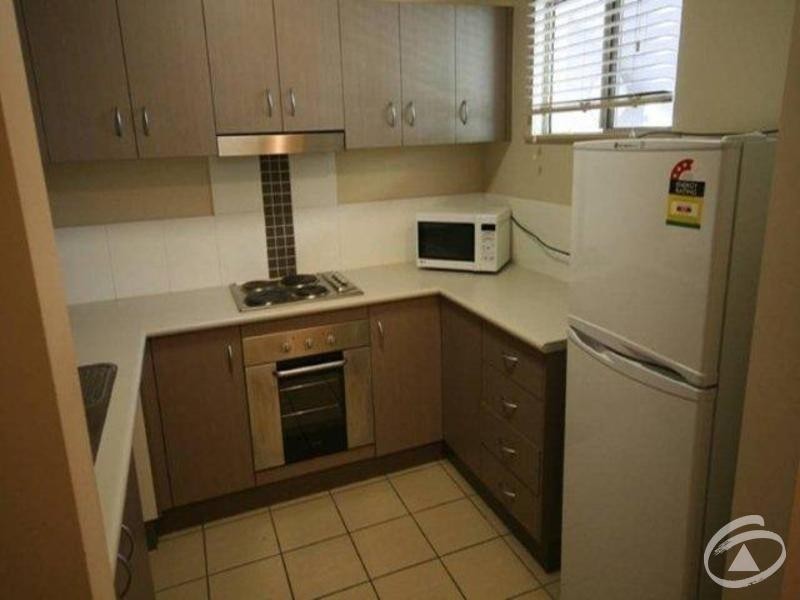 110/1 Maytown Close, Manoora QLD 4870