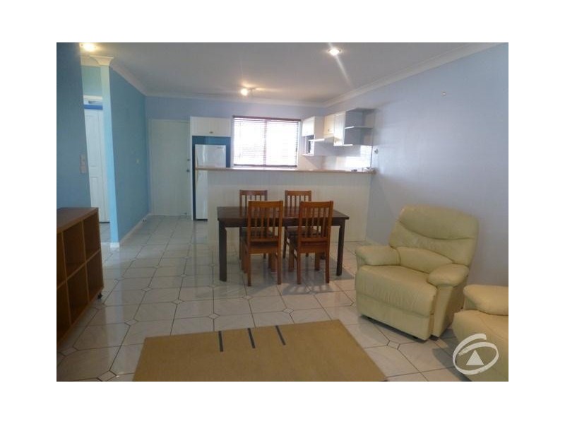 12/13 Givens Street, Westcourt QLD 4870