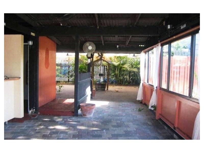 Machans Beach QLD 4878