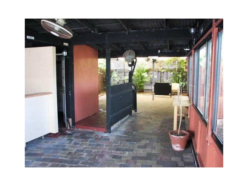 Machans Beach QLD 4878