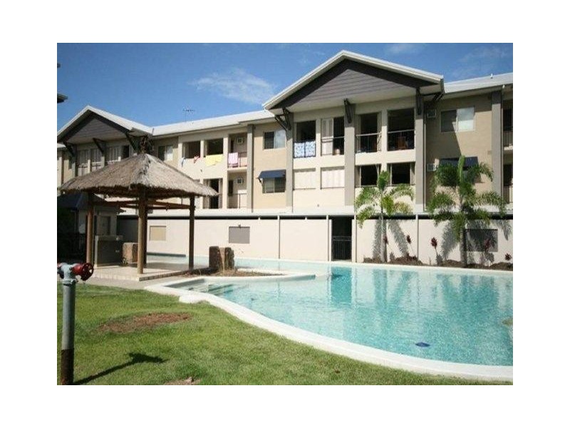 317/2 Centenary  Close, Manoora QLD 4870