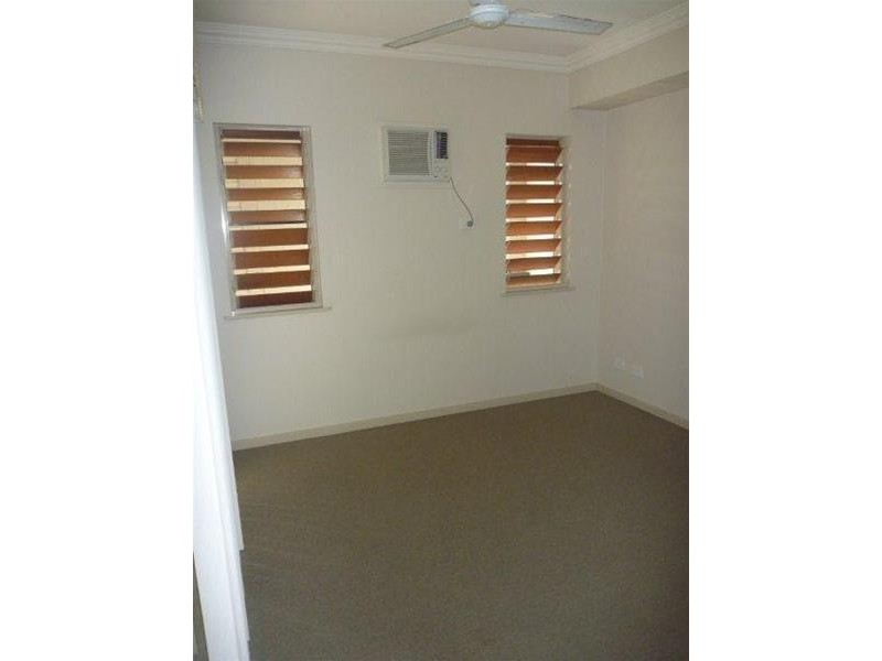 317/2 Centenary  Close, Manoora QLD 4870