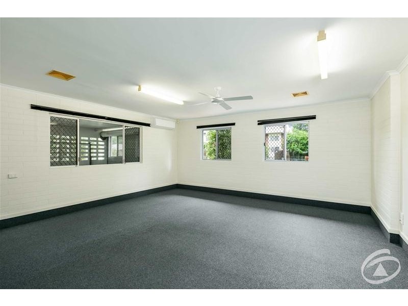 11 Maina Street, Woree QLD 4868