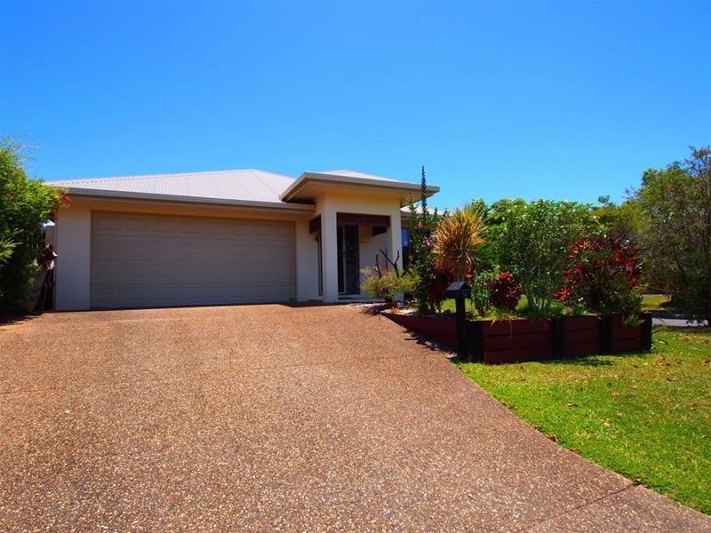 16 Wenlock Close, Mount Sheridan QLD 4868