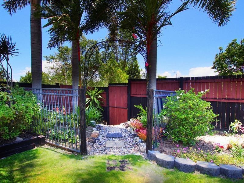 16 Wenlock Close, Mount Sheridan QLD 4868