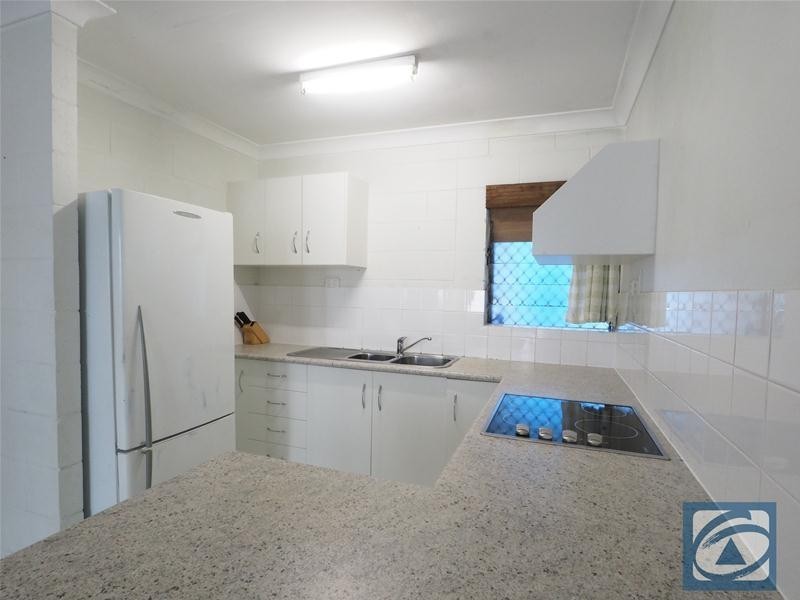 9/200 Grafton Street, Cairns North QLD 4870