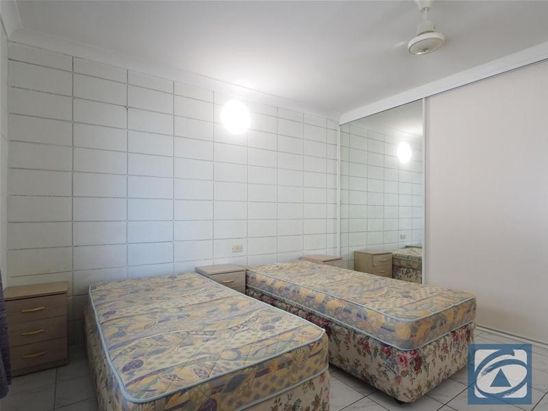 9/200 Grafton Street, Cairns North QLD 4870