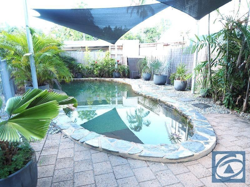 8/33 Rutherford Street, Yorkeys Knob QLD 4878