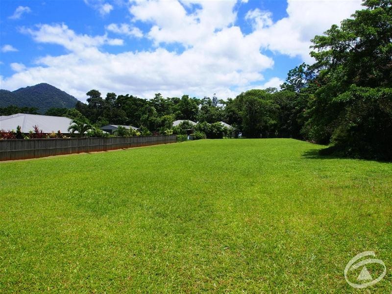 12-14 Bellmere Lane, Redlynch QLD 4870