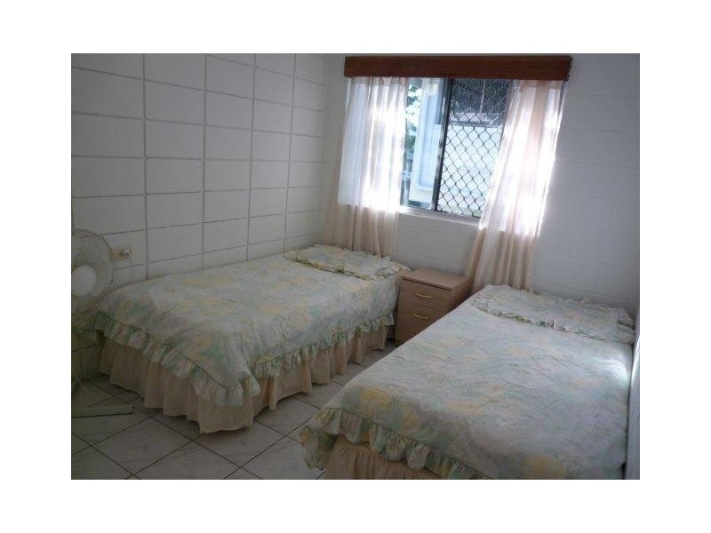 9/200 Grafton Street, Cairns North QLD 4870