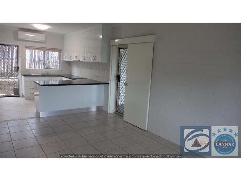 1/52 Alberta Drive, Woree QLD 4868