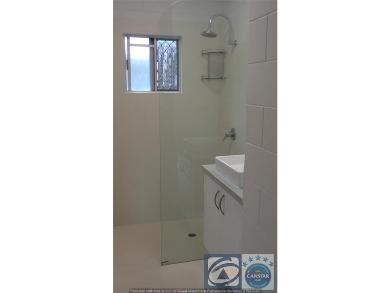 1/52 Alberta Drive, Woree QLD 4868