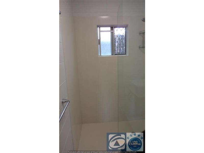 1/52 Alberta Drive, Woree QLD 4868