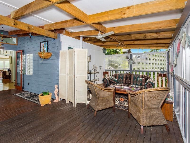 53 Moody  Street, Mooroobool QLD 4870