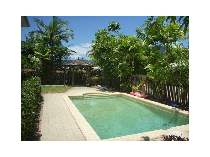 204/6 Marella Close, Manoora QLD 4870