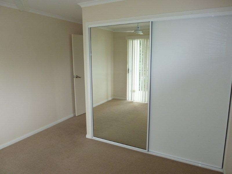 204/6 Marella Close, Manoora QLD 4870