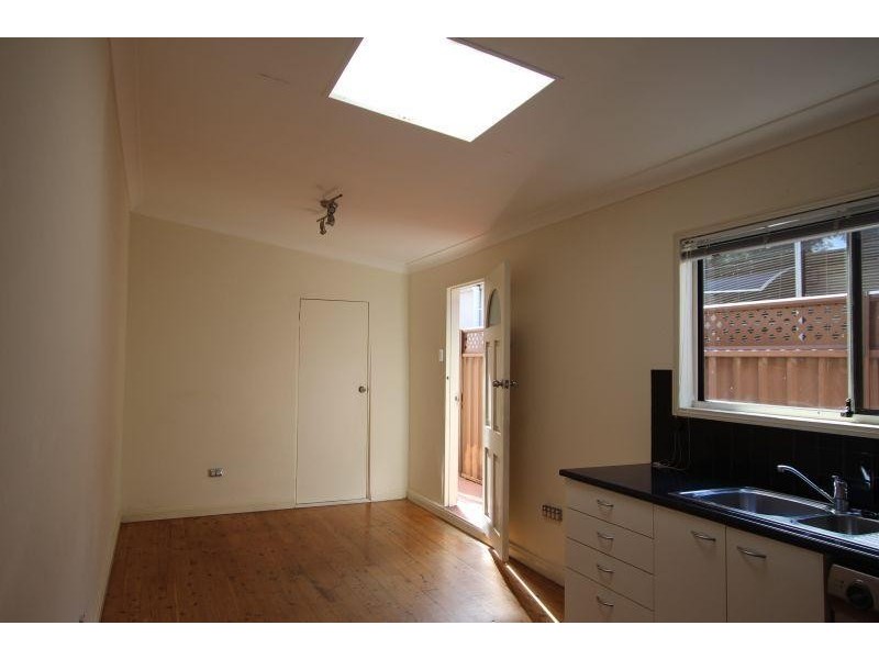 240 Edgeware Road, Newtown NSW 2042