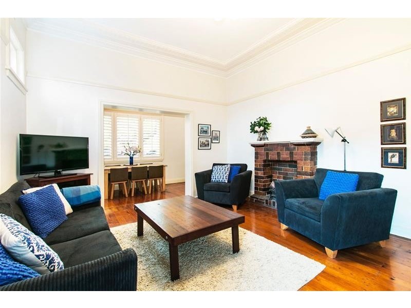 2/1 Sutherland Street, Chatswood NSW 2067