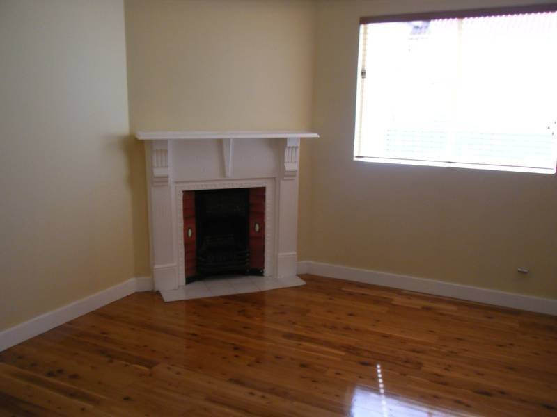 16 William Street, Tempe NSW 2044