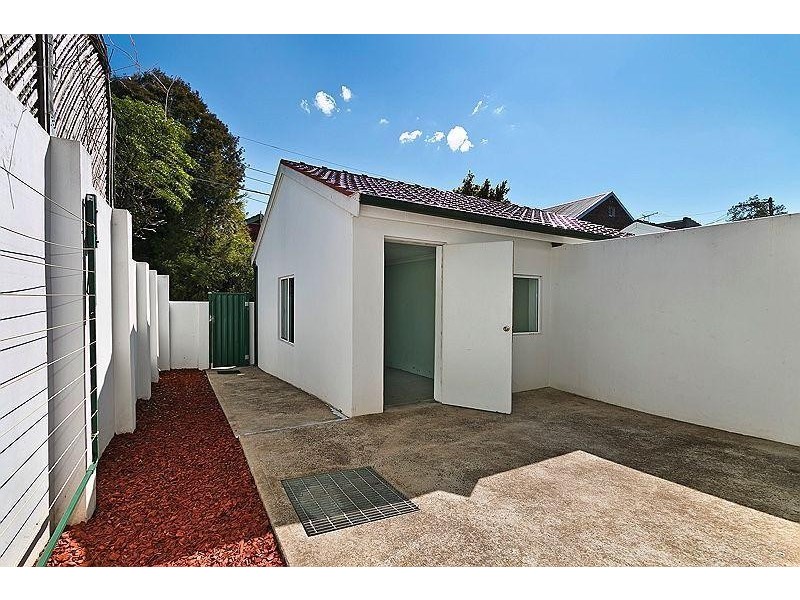 21 Holmwood Street, Newtown NSW 2042