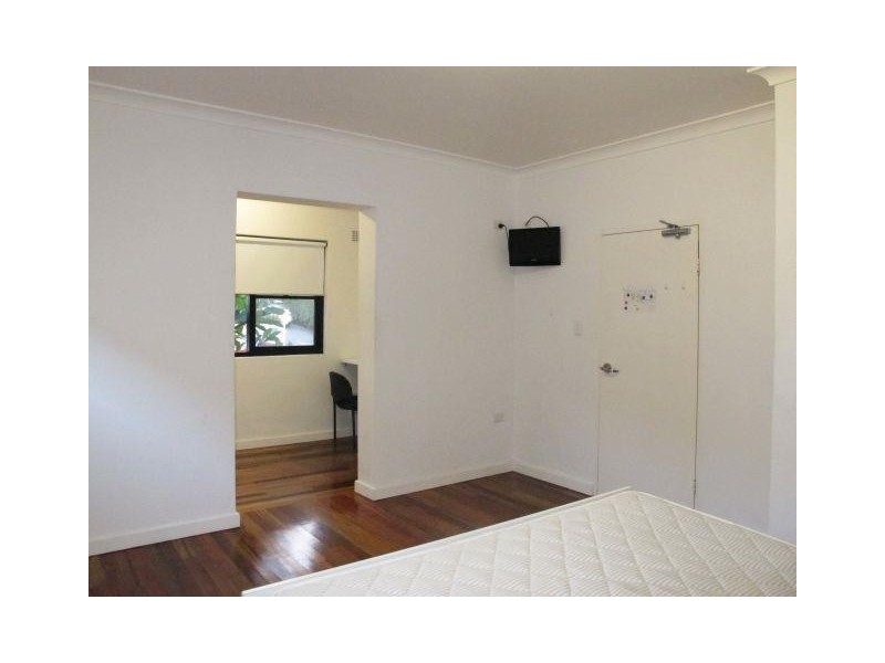 1 & 3 /8 Liberty Street, Stanmore NSW 2048