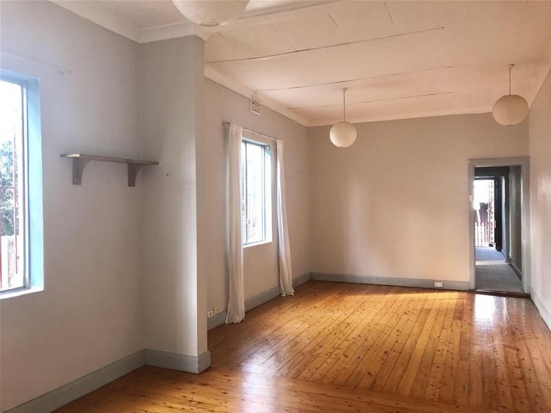 15 Chelmsford Street, Newtown NSW 2042