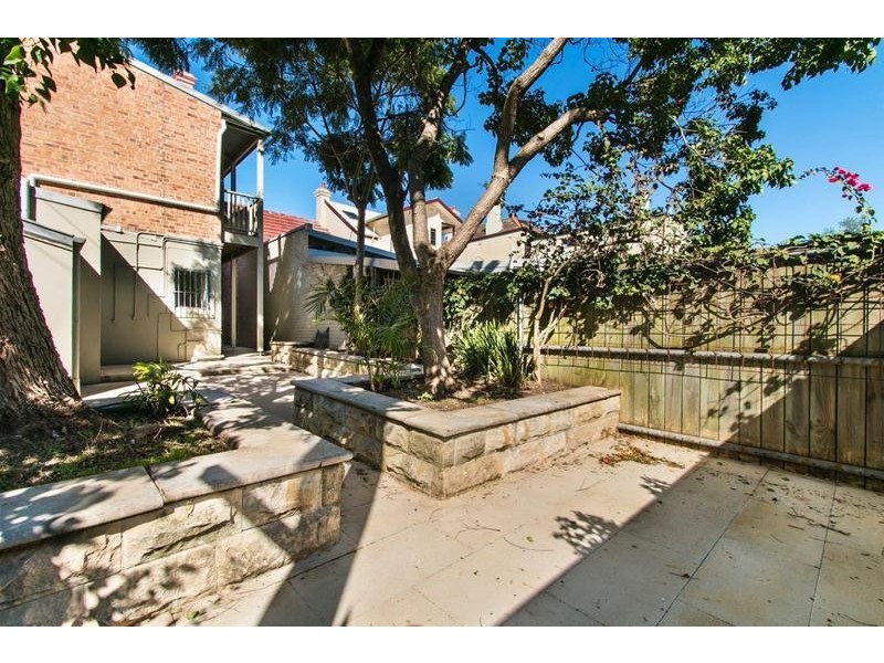 1 Holmwood Street, Newtown NSW 2042