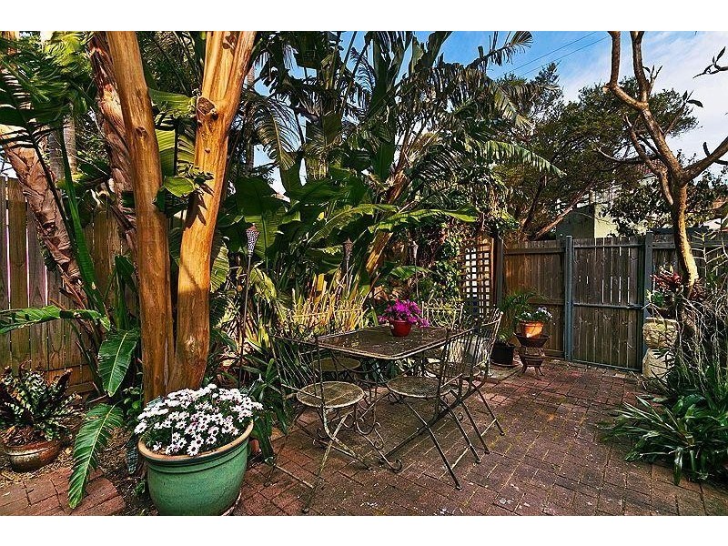 42 Holmwood Street, Newtown NSW 2042