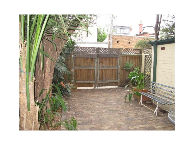 10 Holmwood Street, Newtown NSW 2042