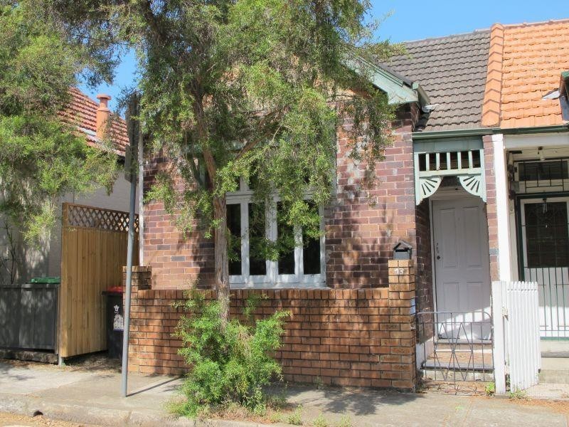 13 Philpott Street, Marrickville NSW 2204