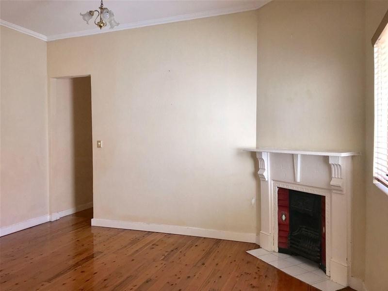 16 William Street, Tempe NSW 2044