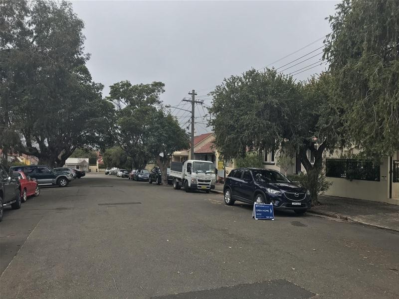 16 William Street, Tempe NSW 2044