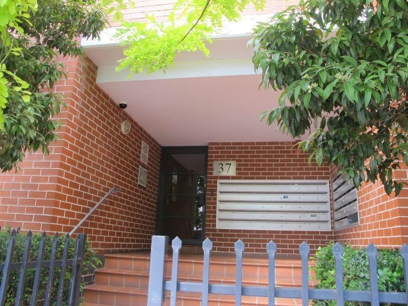 6 37 Iredale Street, Newtown NSW 2042