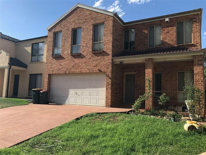 13 Ferraro Crescent, West Hoxton NSW 2171