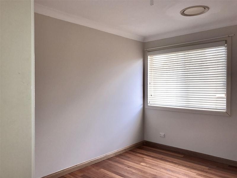 13 Ferraro Crescent, West Hoxton NSW 2171