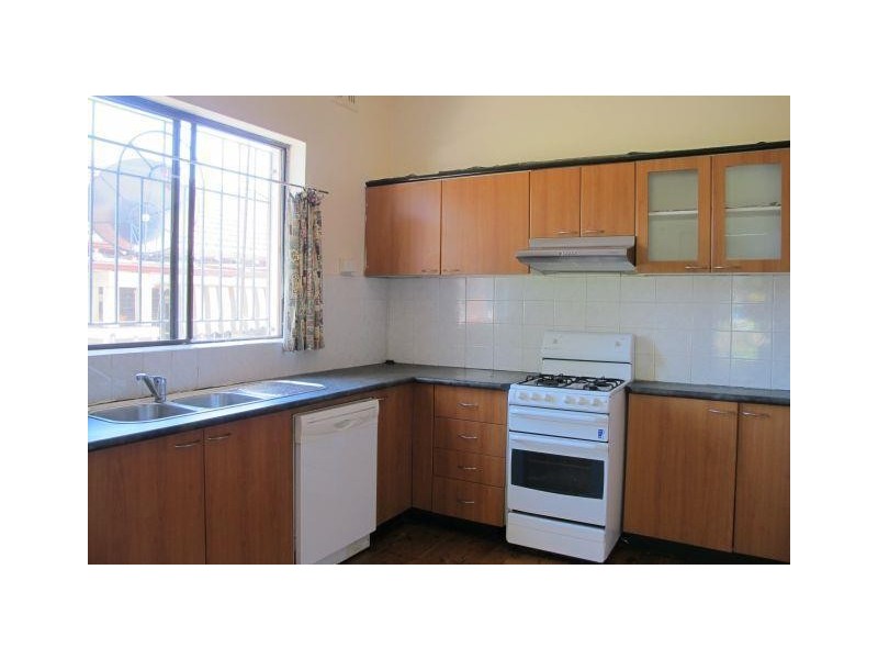 2/2 Ireland Street, Burwood NSW 2134