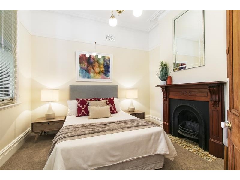 10 Holmwood Street, Newtown NSW 2042