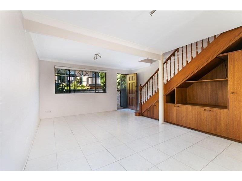 8/2-10 Sloane Street, Newtown NSW 2042